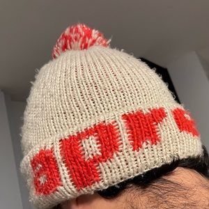 Aerie beanie tuque après ski